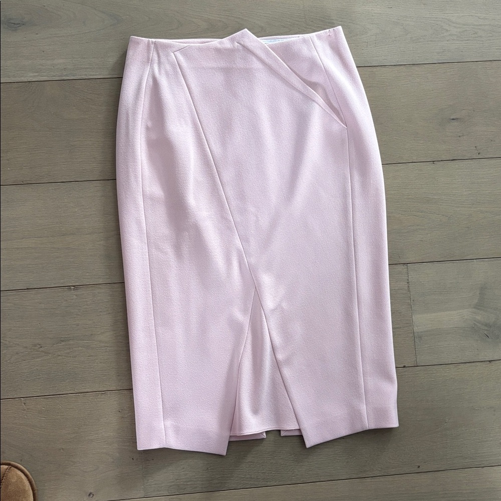 Pink skirt by Roland Mouret